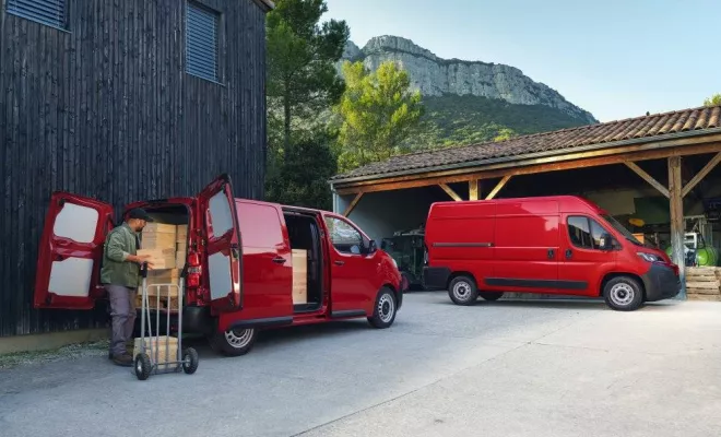 GAMME UTILITAIRE DANS VOTRE GARAGE AUTOMOBILES A SAINT-CLAIR-DU-RHÔNE, Saint-Clair-du-Rhône, Groupe BONNETON