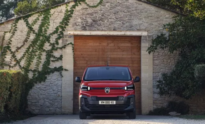 GAMME UTILITAIRE DANS VOTRE GARAGE AUTOMOBILES A SAINT-CLAIR-DU-RHÔNE, Saint-Clair-du-Rhône, Groupe BONNETON