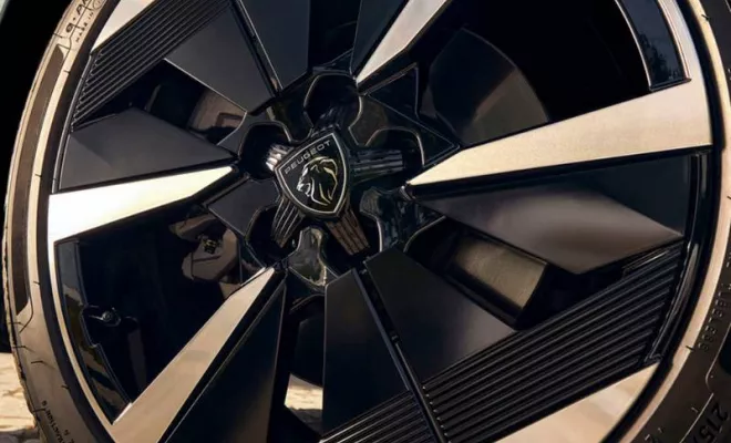 NOUVELLES PEUGEOT 308 & 308 SW : AUDACE, TECHNOLOGIE ET SÉRÉNITÉ AU QUOTIDIEN, Saint-Clair-du-Rhône, Groupe BONNETON